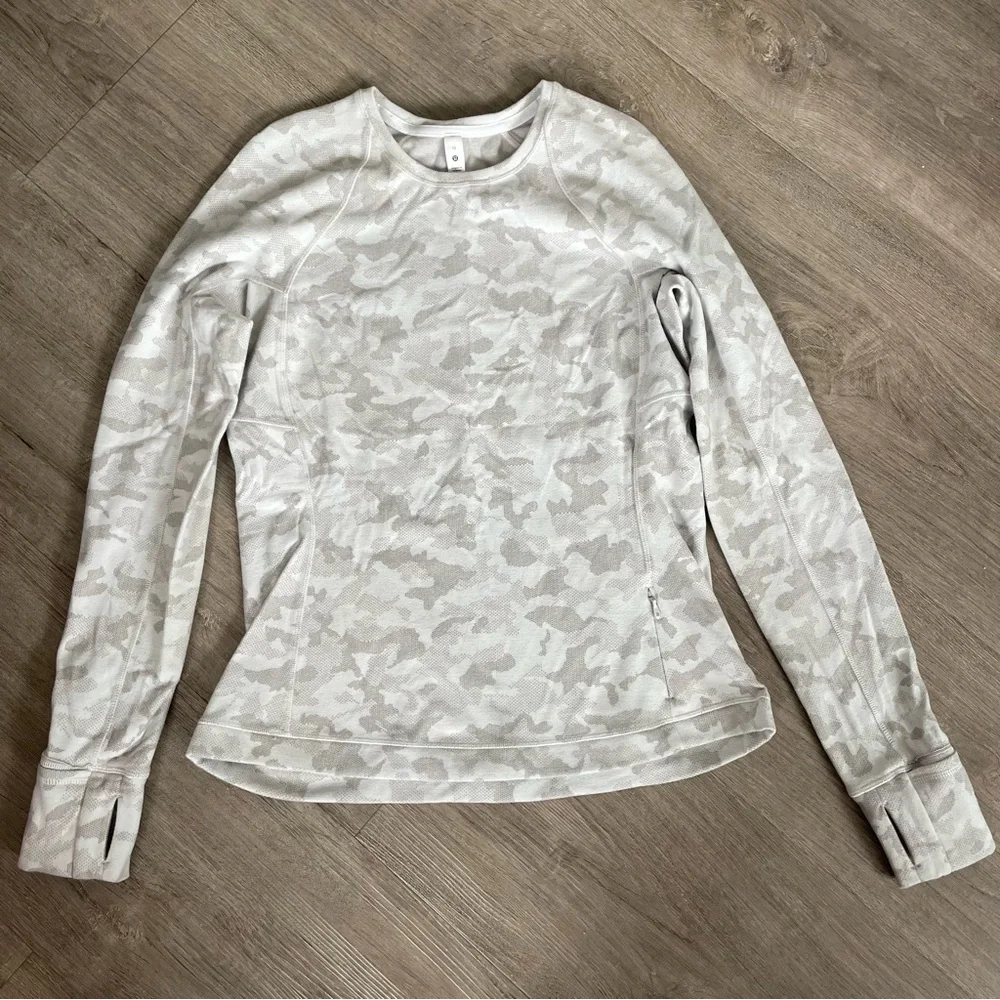 Lululemon Its Rulu Run Long Sleeve Shirt
Heritage Camo Jacquard Vapor Gull Grey - Picture 2 of 8